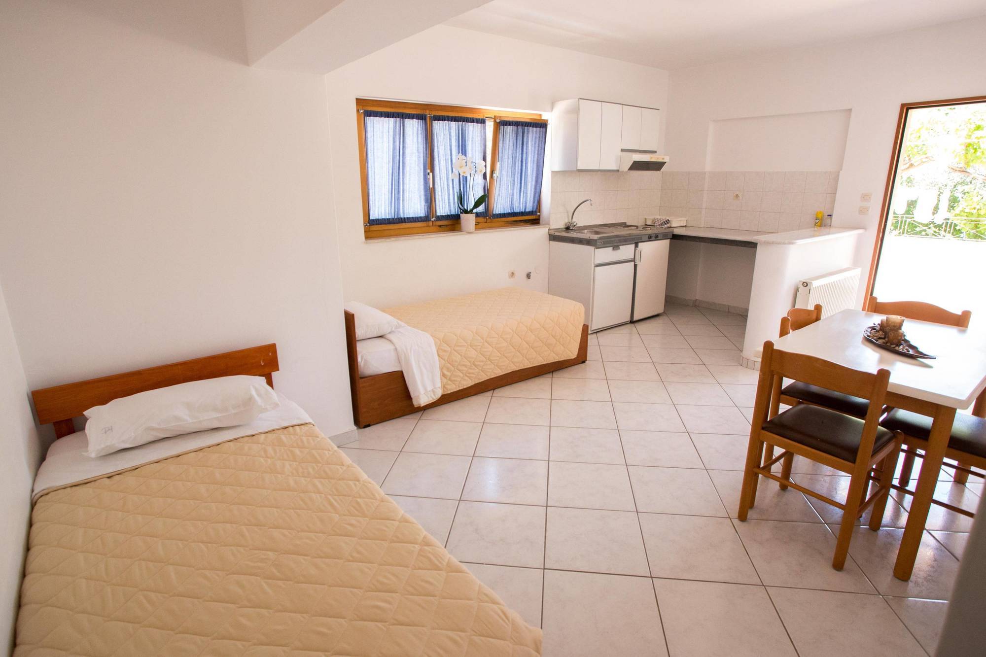 Helena Christina Aparthotel Asgourou Ngoại thất bức ảnh